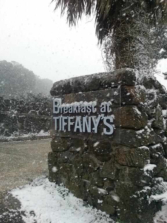Breakfast At Tiffany'S Pension ซอกวีโพ ภายนอก รูปภาพ